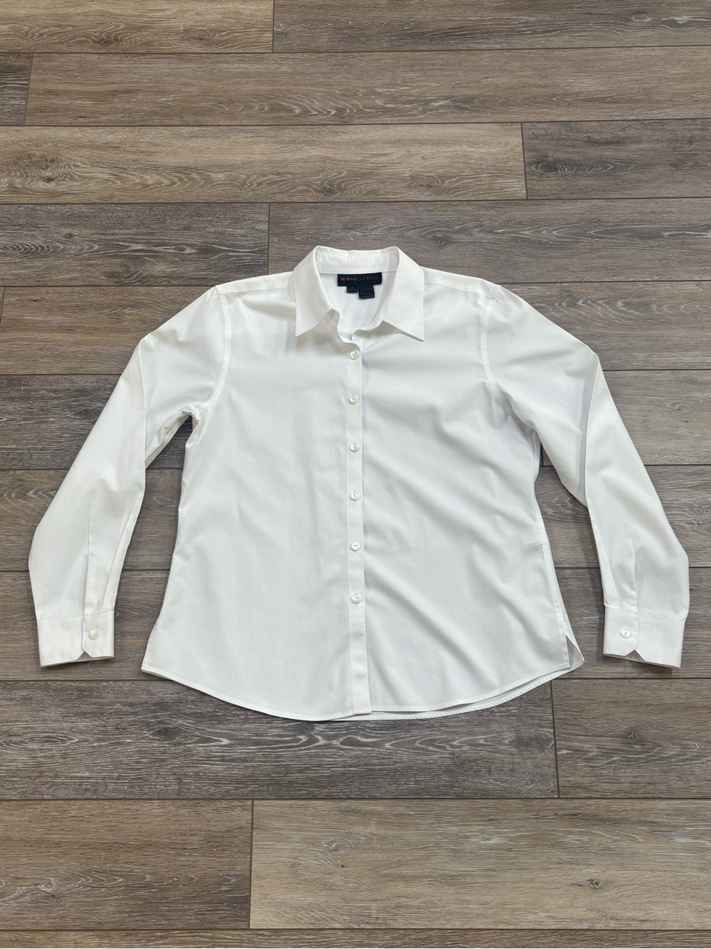 Nina McLemore Classic No Iron Shirt Sz 10 White Career City Chic Office Capsule